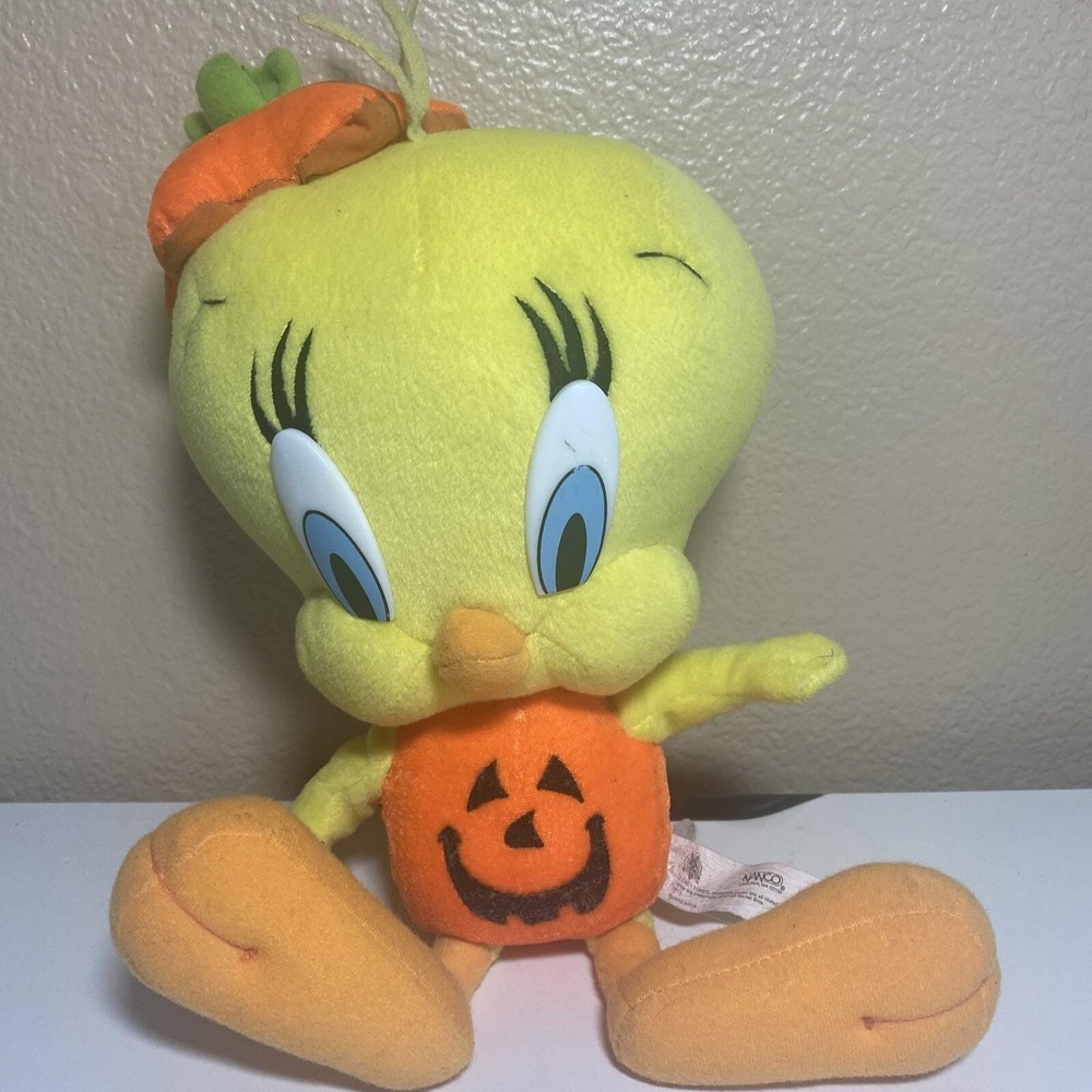 Tweety Bird Pumpkin Halloween Plus Plush Warner Bros Studio Looney Tunes 2002